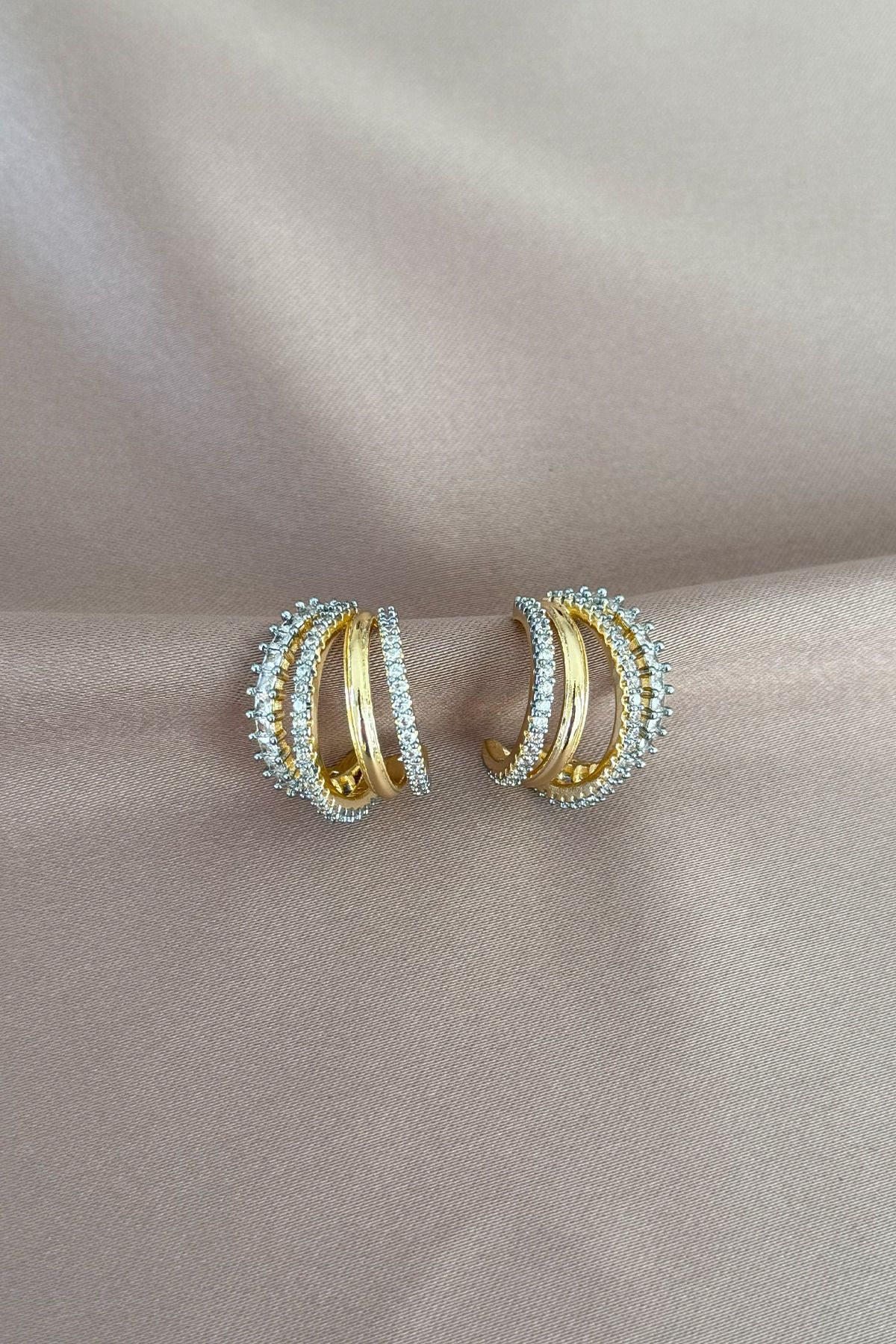laria jewelry Zirkon Taşlı 4'lü Model Halka Küpe