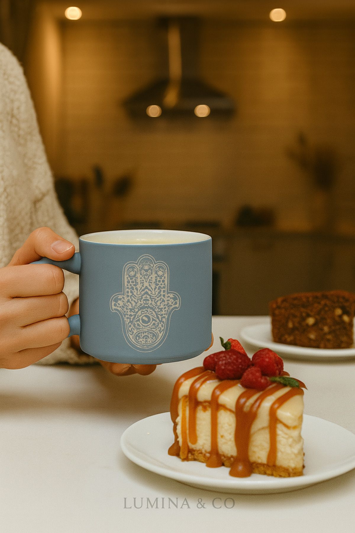 LUMİNA Hamsa Desenli Pastel Renk Porselen Kupa - 350 ml