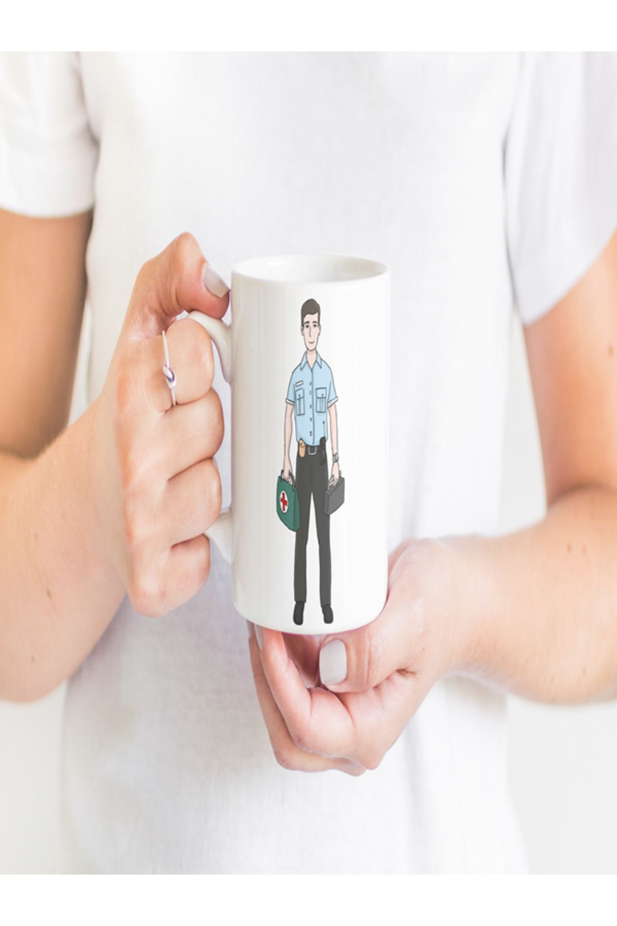 BERFA STORE Sağlık Görevlisi Hediyelik Kupa – Karikatürlü Meslek Bardak