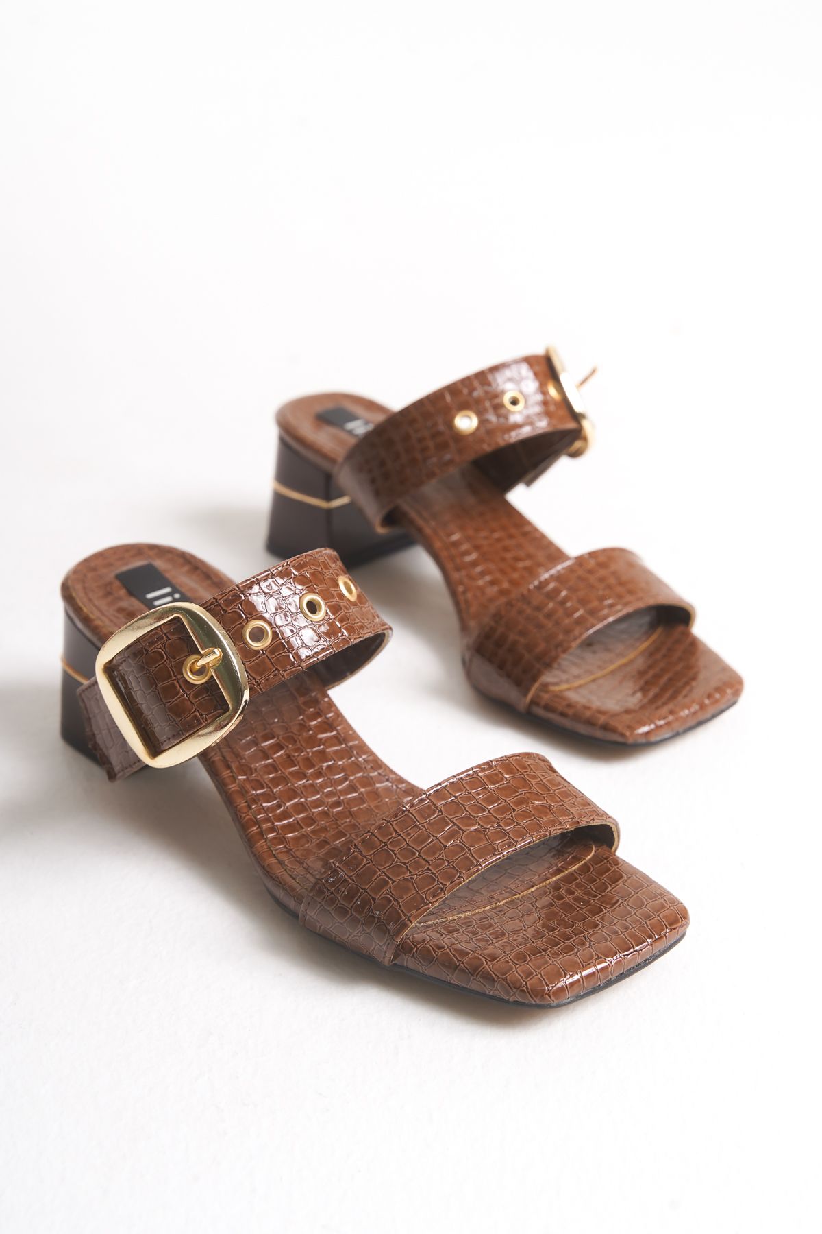 Liza Shoes JULLY Kadın Kemerli Kısa Topuk Terlik A026-K328
