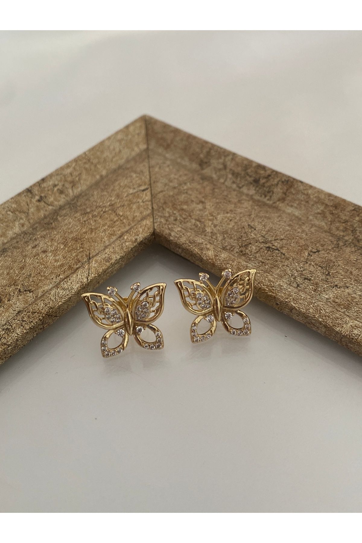 Asavia Xuping 14 K Zirkon Taşlı Kelebek Küpe