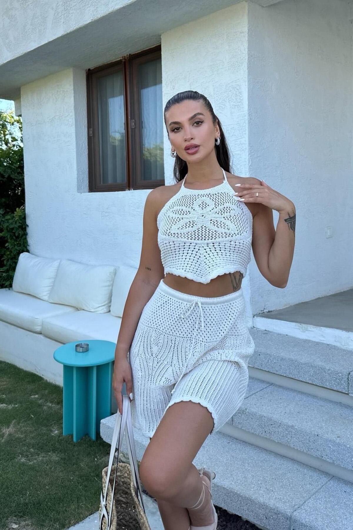 WeShaya Kadın Ekru Pamuk Dokuma Askılı Halter Yaka Takım