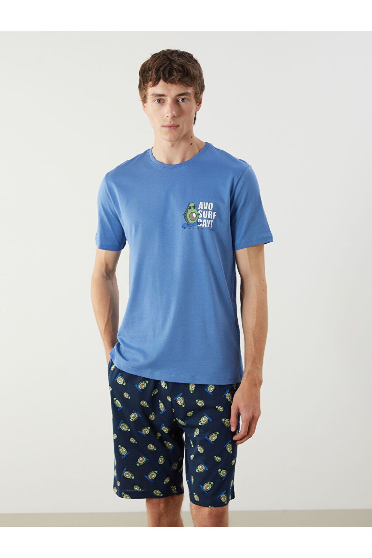LC Waikiki Yeni Sezon Standart Kalip Erkek Sortlu Pijama Takimi - S5LS92Z8