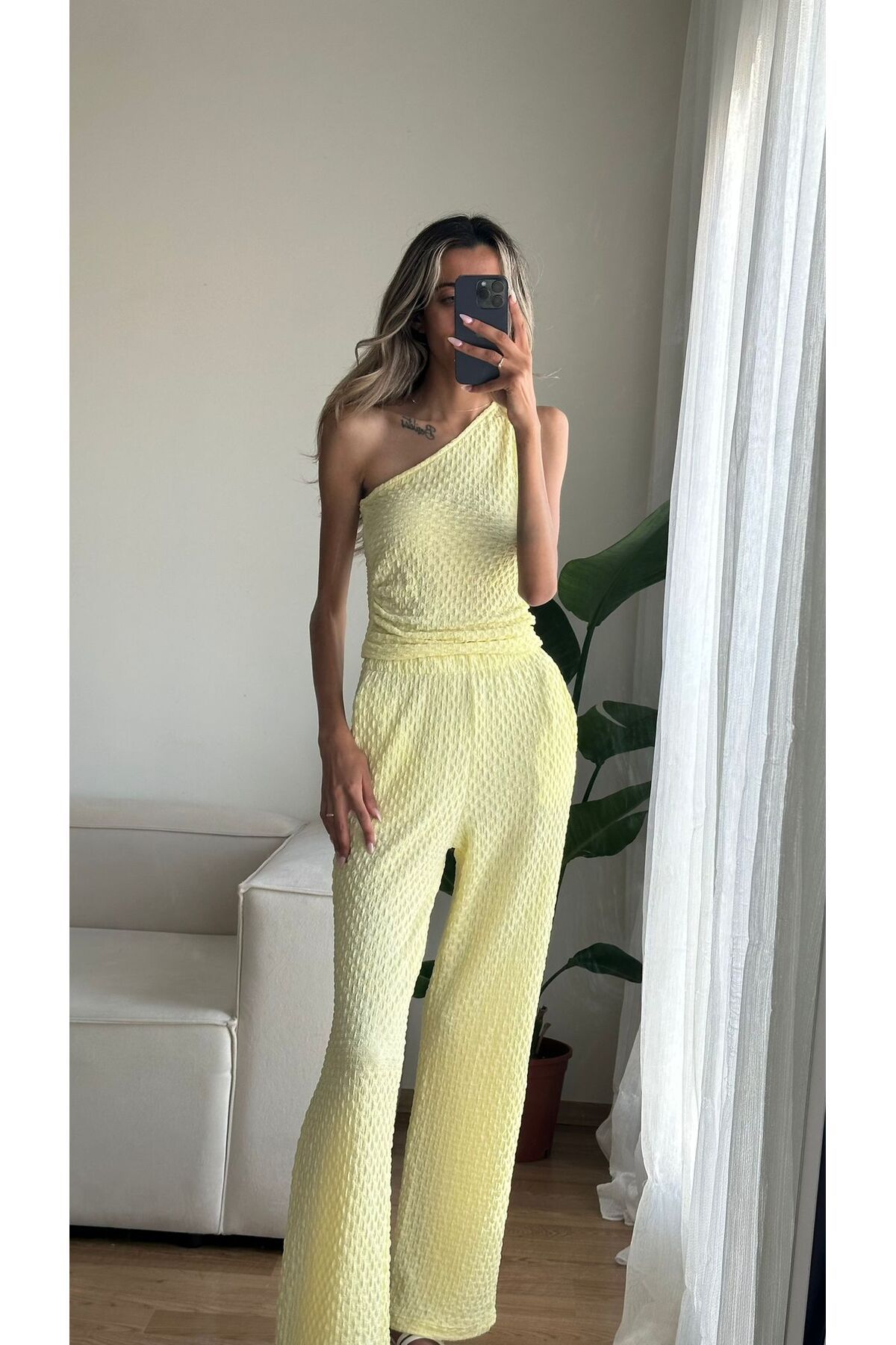 MODA Gofre Kumaş Tek Omuzlu Sarı Takım