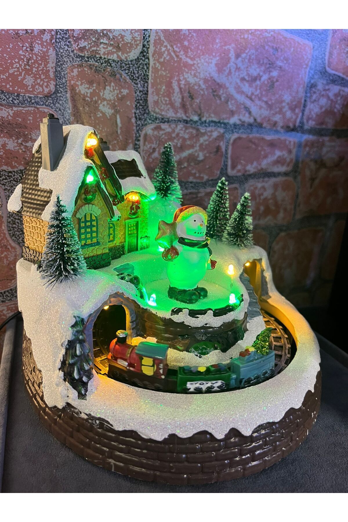 Elioure Dekoratif Kış Temalı Işıklı Hareketli Kardan Adamlı Lüks Yılbaşı Noel Hediyelik Eşya