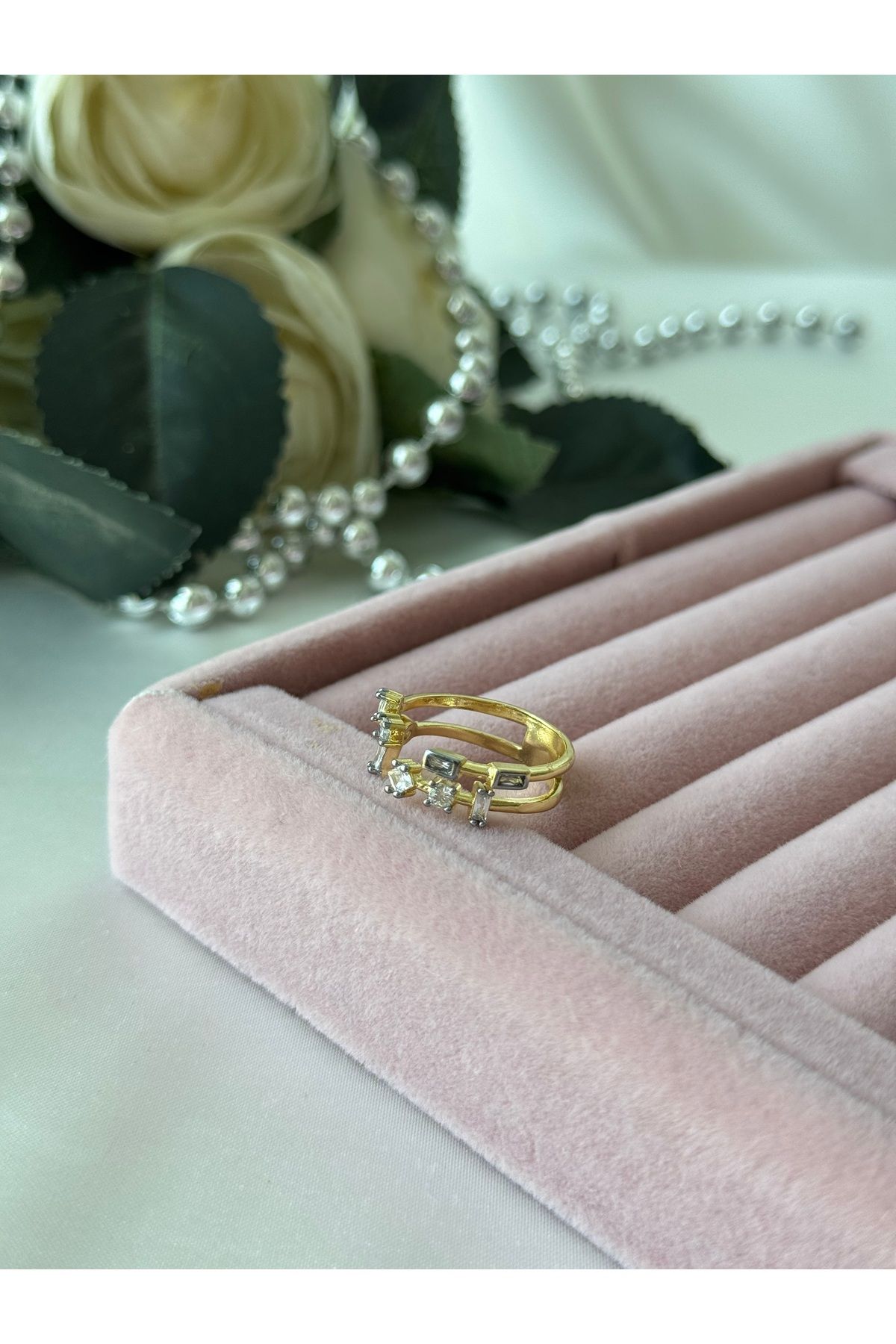 JEWELRY Özel Seri Altın Renkli Çift Sıralı Düzensiz Zirkon Taşlı Ayarlanabilir Rodyum Kaplama VIP Yüzük