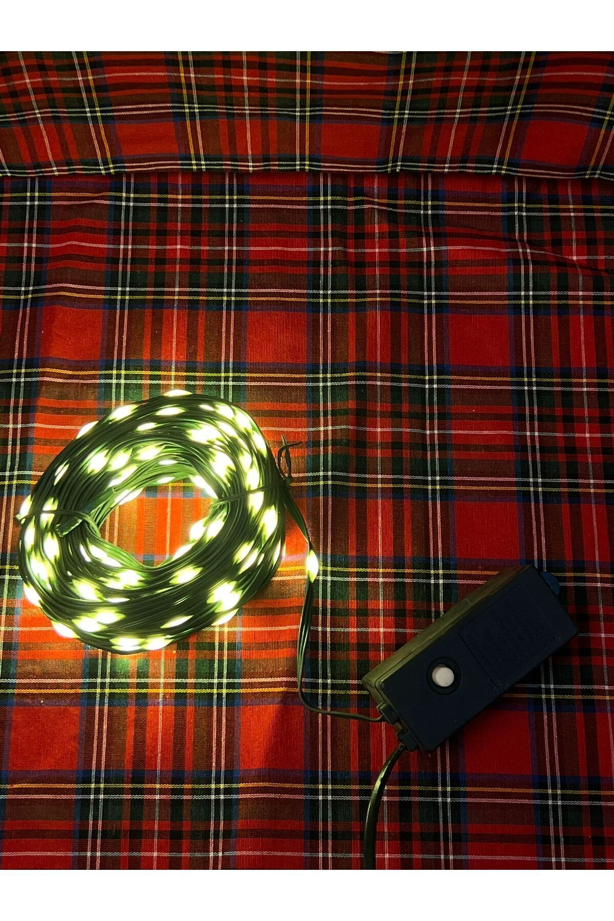 Elioure FİŞLİ YEŞİL KABLO SARI IŞIK 220 VOLT 20 METRE 200 LEDLİ ANİMASYONLU QUALİTY HAYALET YILBAŞI LED