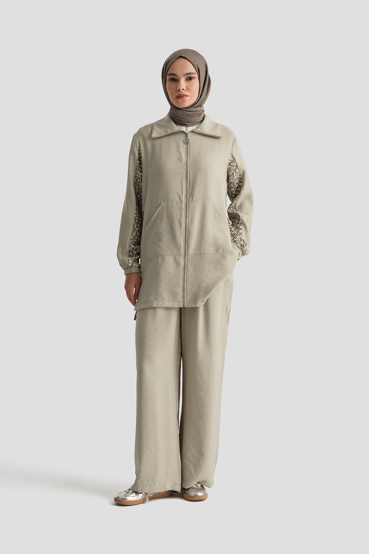 Armine TREND Yeni Sezon Fermuarlı Sırtı Desenli İkili Takım Modaayka 25DSB636