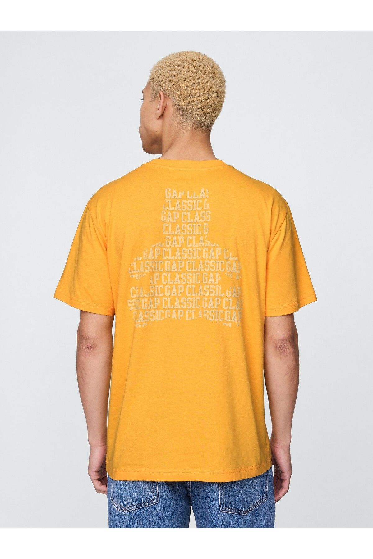GAP Erkek Sarı Pocket Grafik Baskılı T-Shirt