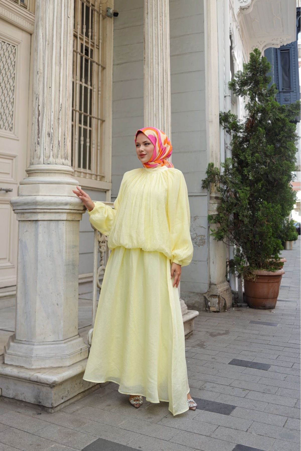 ZemButiik Tesettür sarı etekli takım