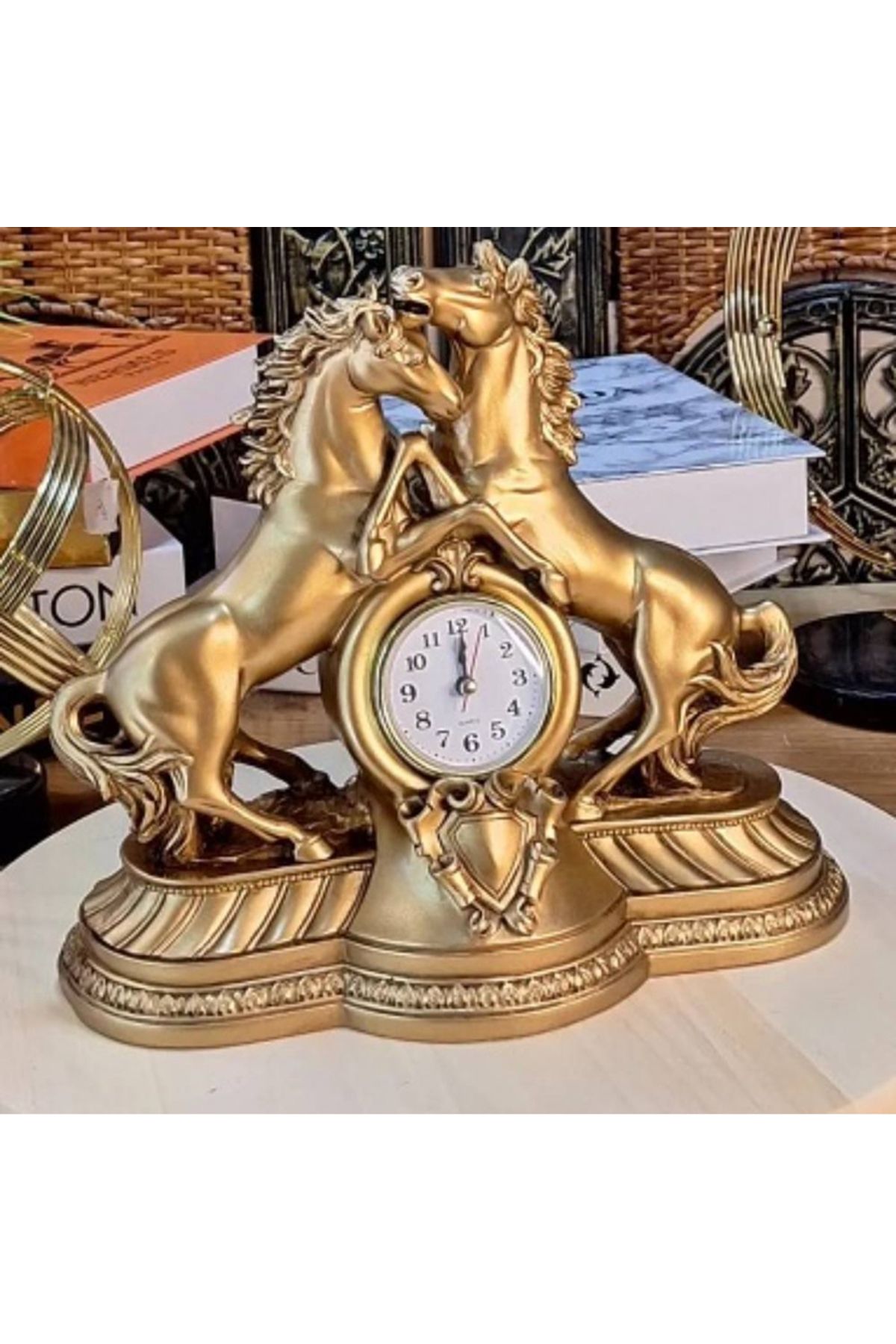 VOLUNA ART AT MASA SAATİ GOLD