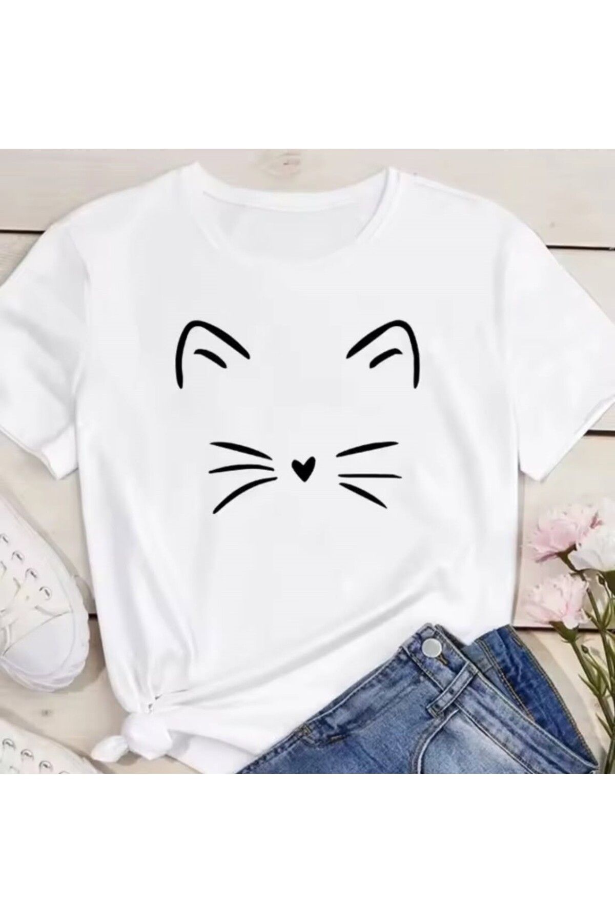 benimcombinim Kadın Kedi Bıyık Baskılı Oversize Pamuklu Bisiklet Yaka T-Shirt tişört