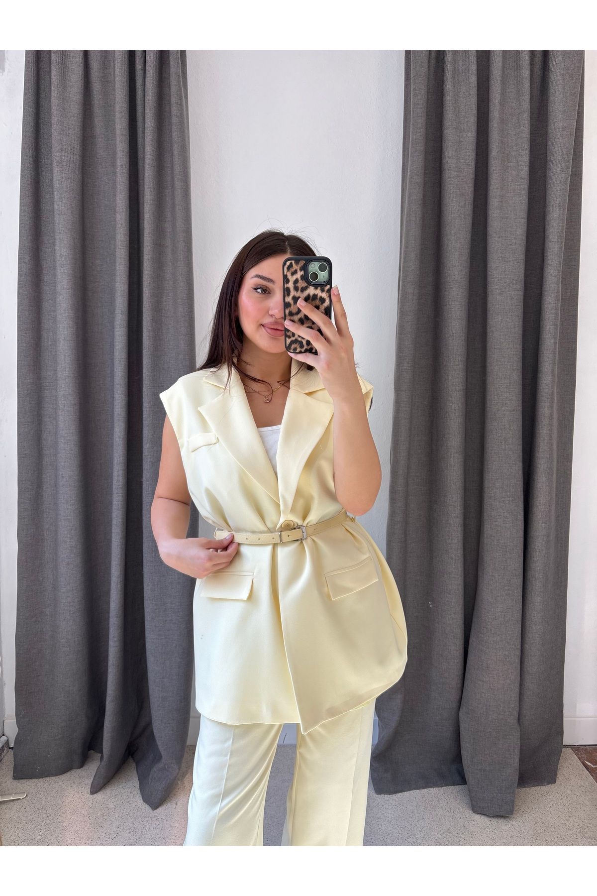 ROSSA Oversize Kemerli Astarlı Yelek