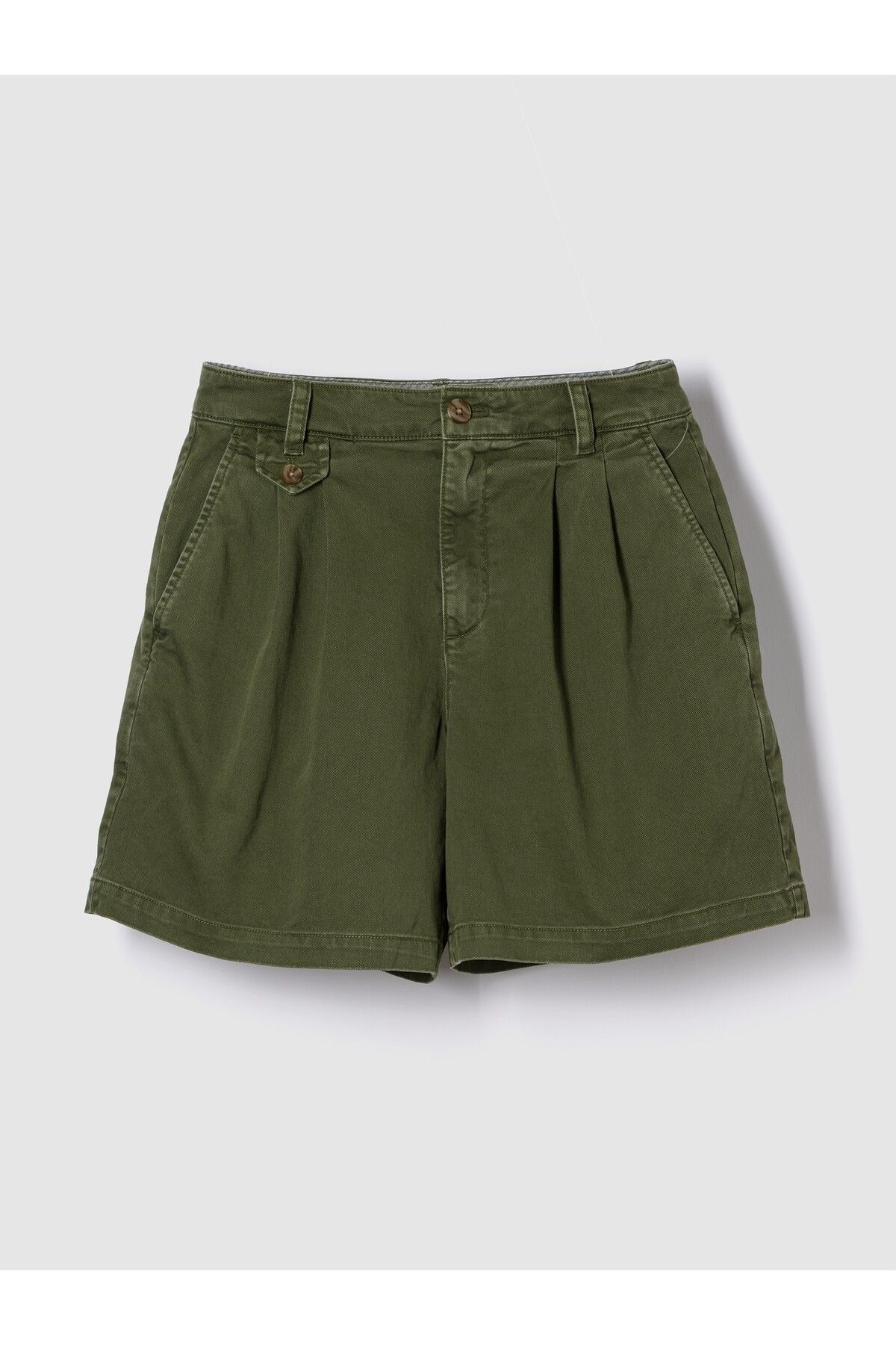 GAP Kadın Koyu Yeşil 6" Mid Rise Twill Pileli Şort Pantolon