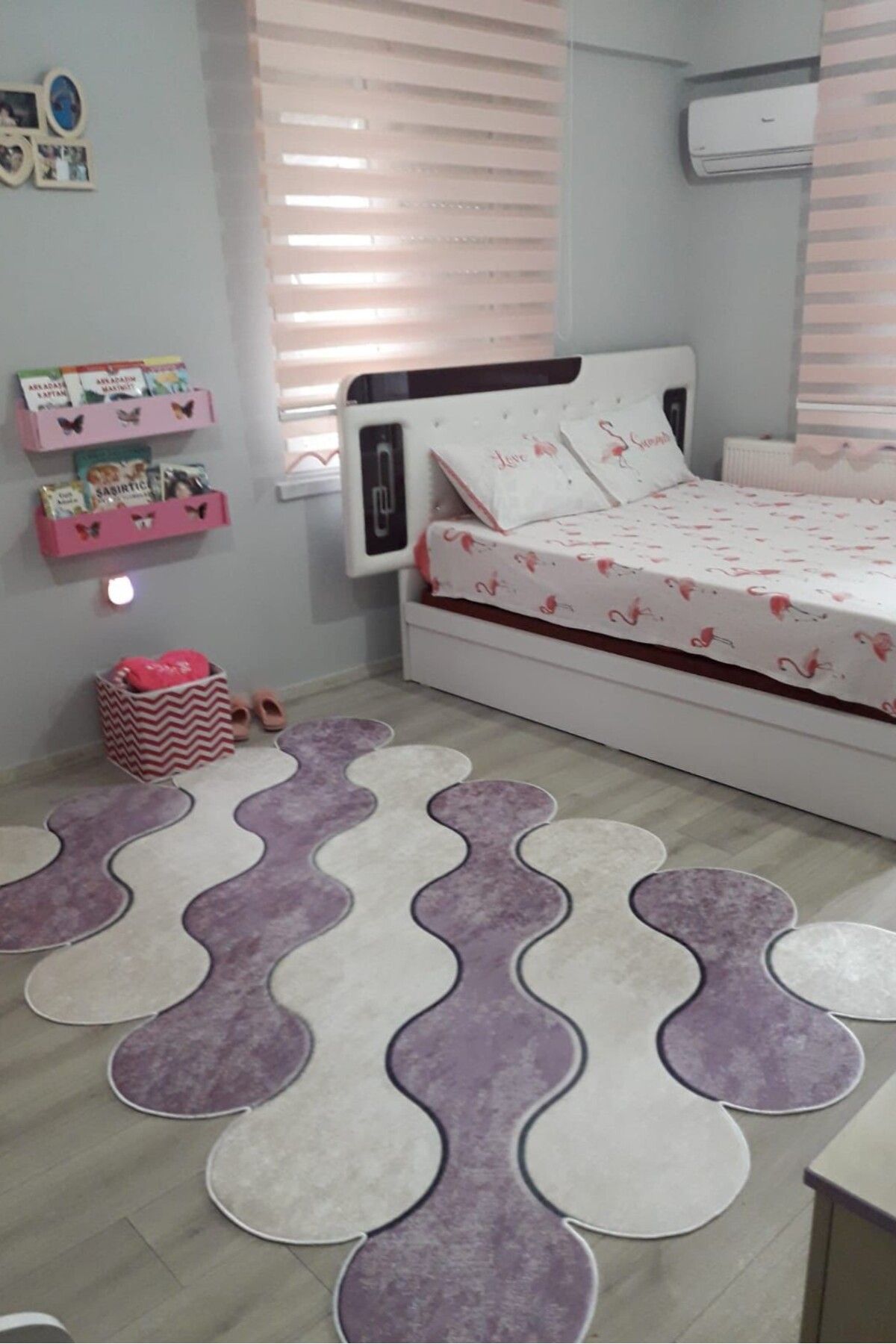 CENTER AVM Lazer Kesim Mor Halı Yatak Odası Halısı Makinede Yıkanabilir Kaymaz Taban Halı