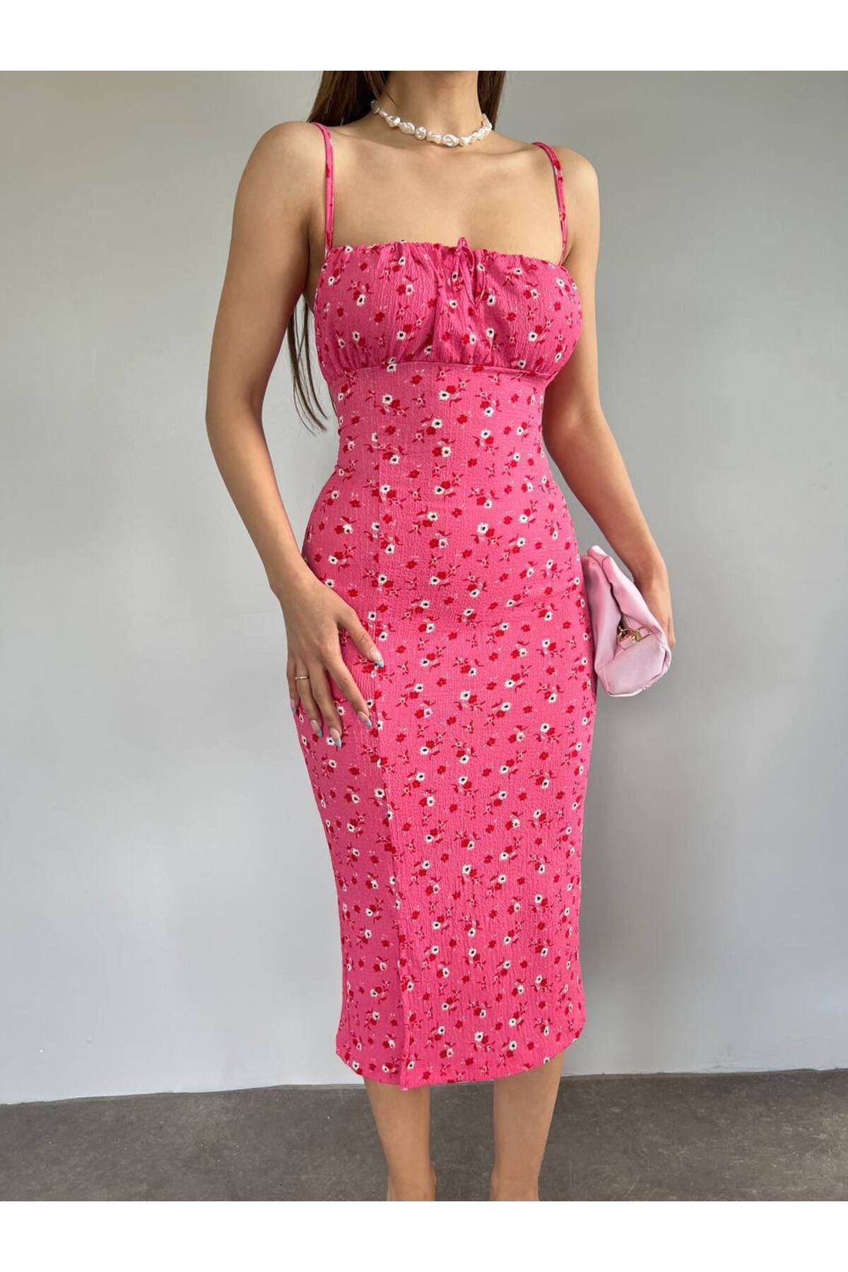 hiraz fashion ÇİÇEK DESENLİ PEMBE ELBİSE