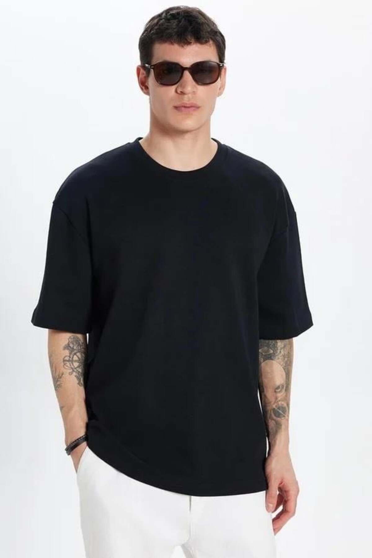 Tudors-Unisex 3-Pack Navy-White-Black Oversize Wide Cut 100% Cotton Basic Crew Neck T-Shirt 4
