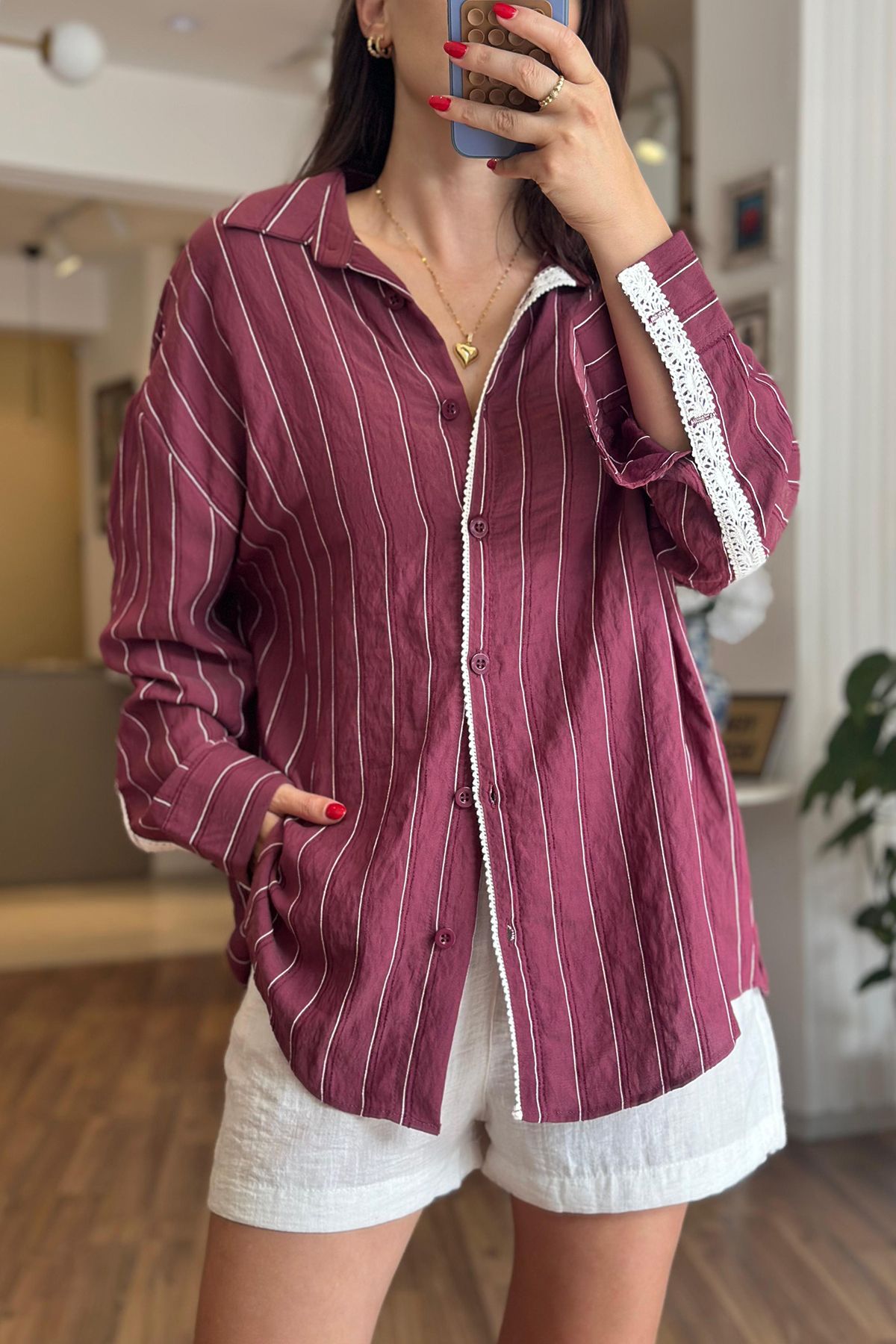 Unique Boutique Bordo Çizgili Fisto Geçişli Standart Beden Gömlek