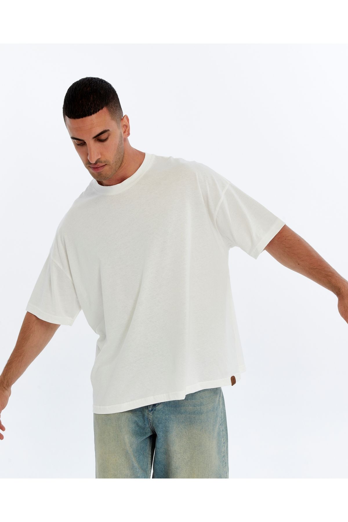 S-Ponder Unisex Oversize Geniş Kesim %100 Pamuk Yumuşak Dokulu Basic Bisiklet Yaka Beyaz Tişört