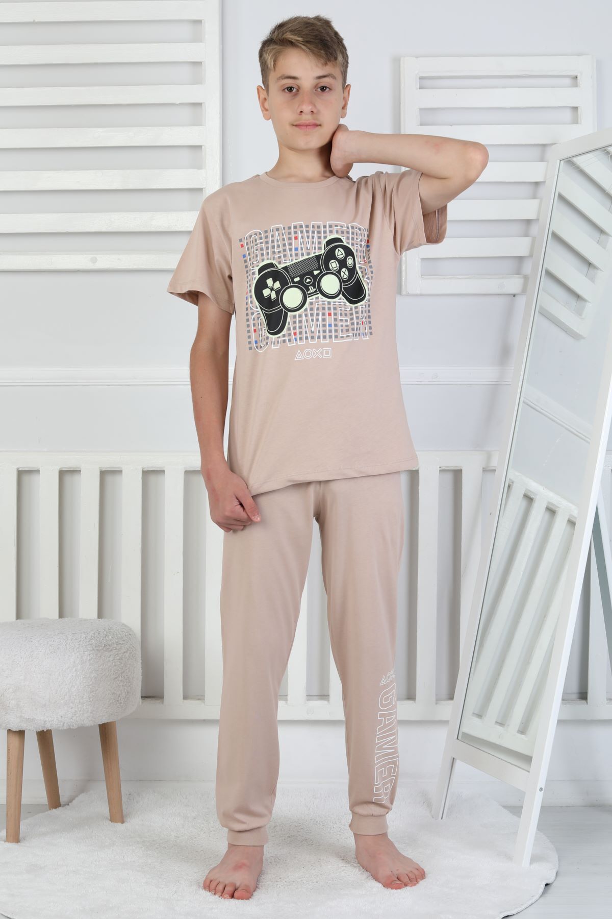 zuzunga Gamer Console Desenli Kısa Kollu Erkek Çocuk Pijama Takımı fotoğrafı 4 (önizleme)