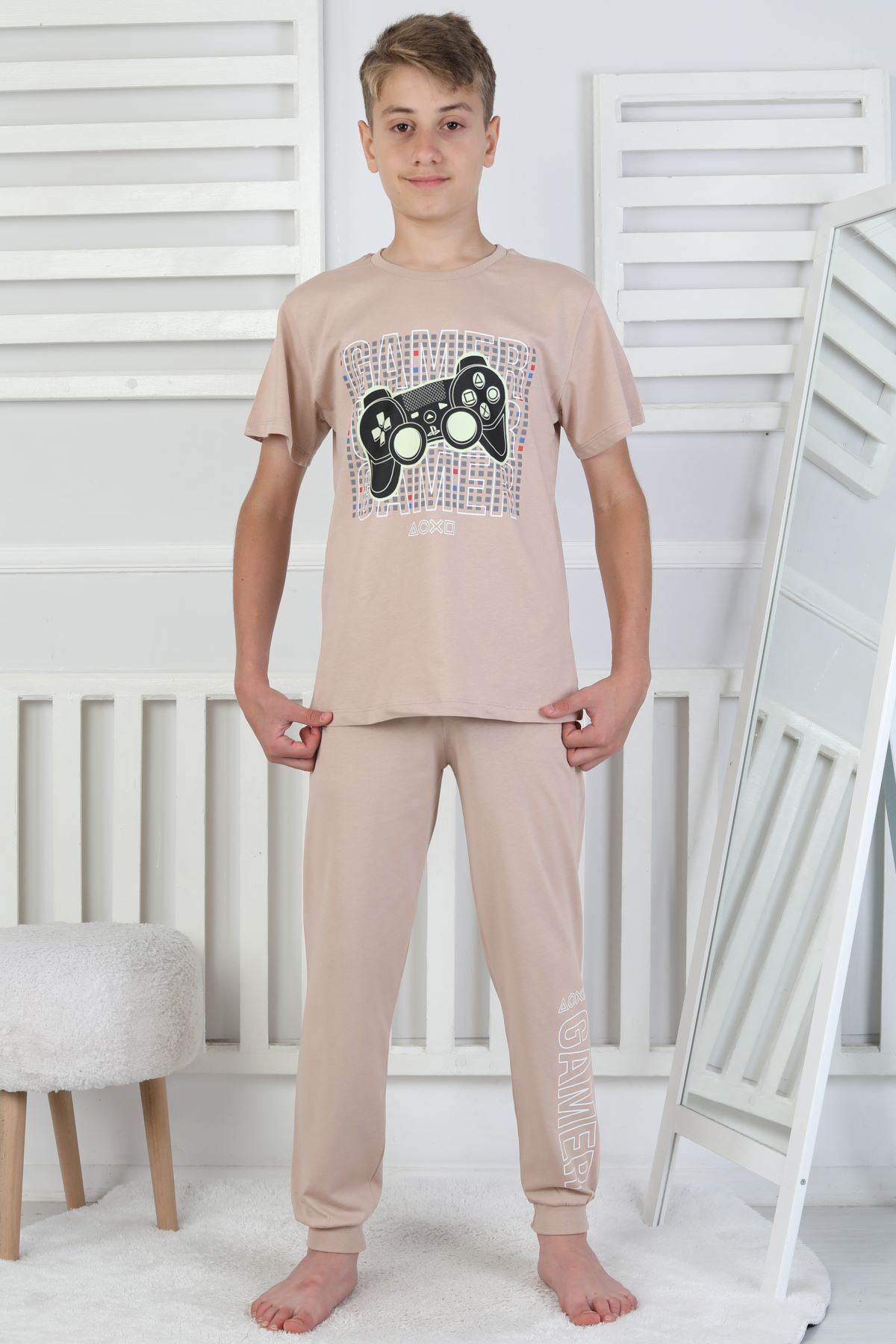 zuzunga Gamer Console Desenli Kısa Kollu Erkek Çocuk Pijama Takımı fotoğrafı 6 (önizleme)