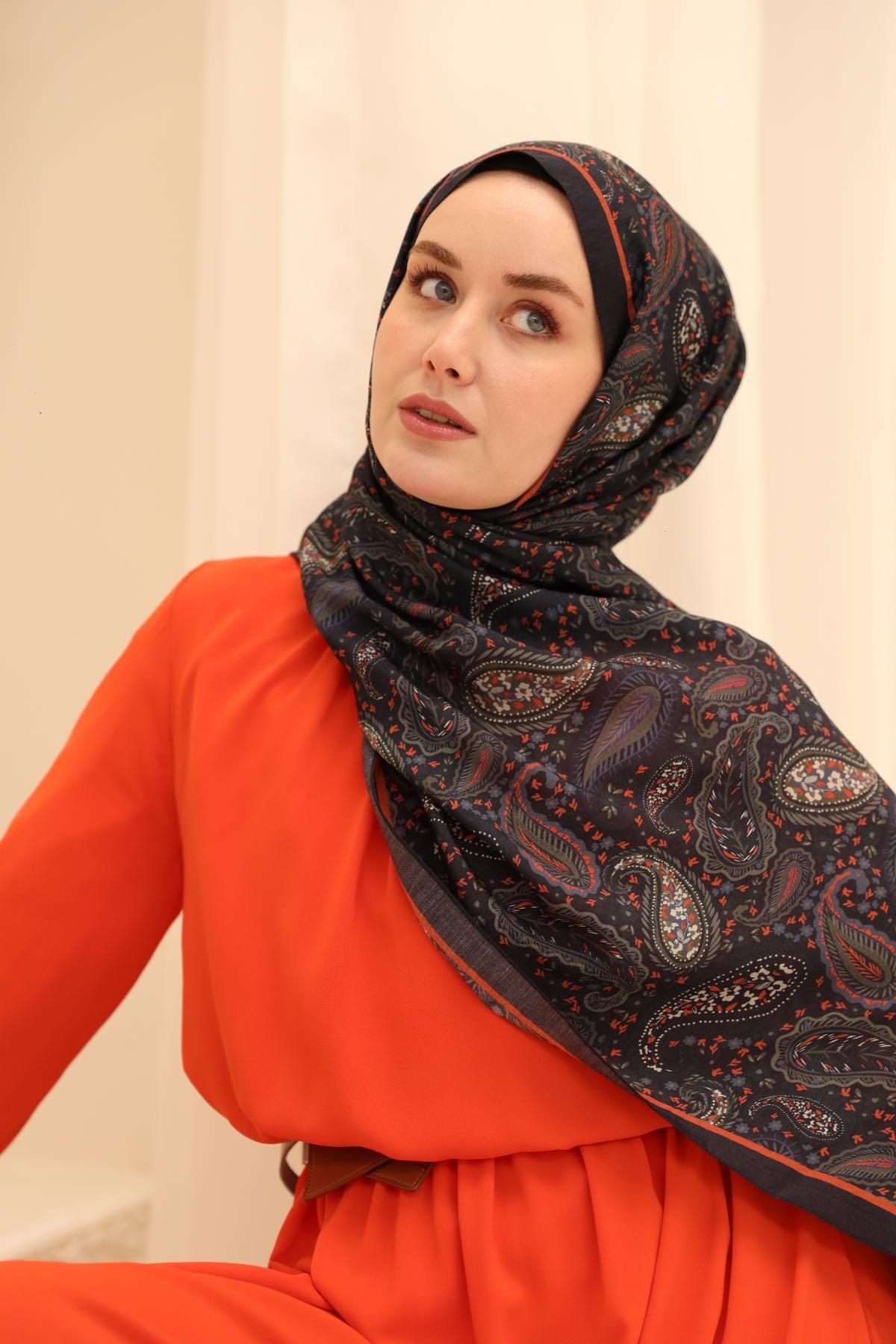 Silk Home-Mayda Shawl 81003-10 4