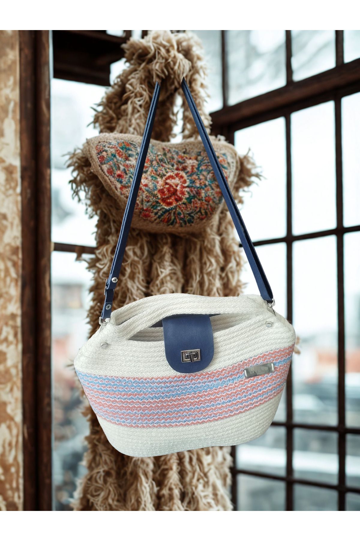 Melon Beyaz handmade spor çanta