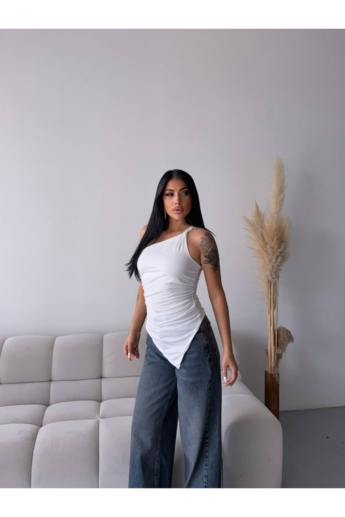 Buklemoda Omuz Detay Tasarım Bluz Beyaz