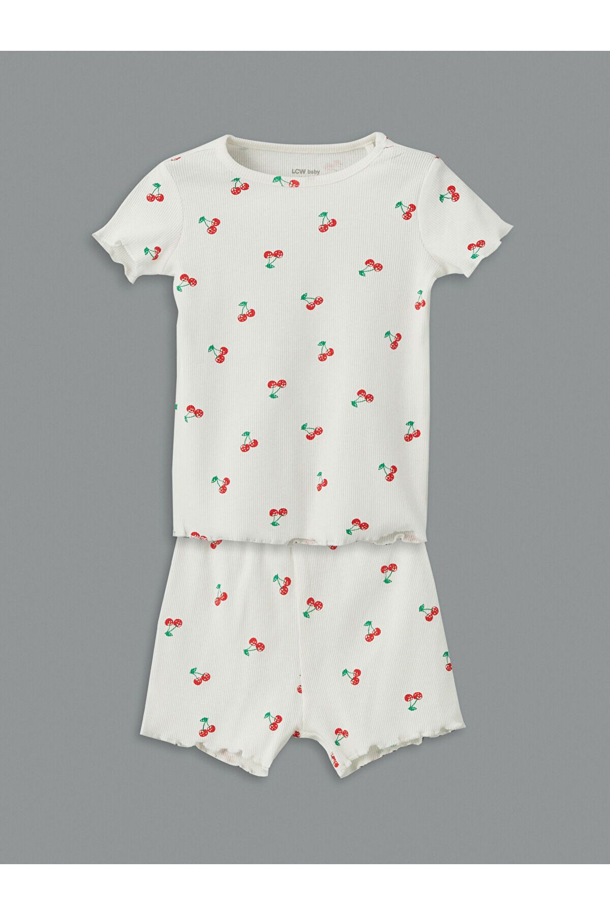 LC Waikiki Kiraz Baskılı Kız Bebek Şortlu Pijama Takım