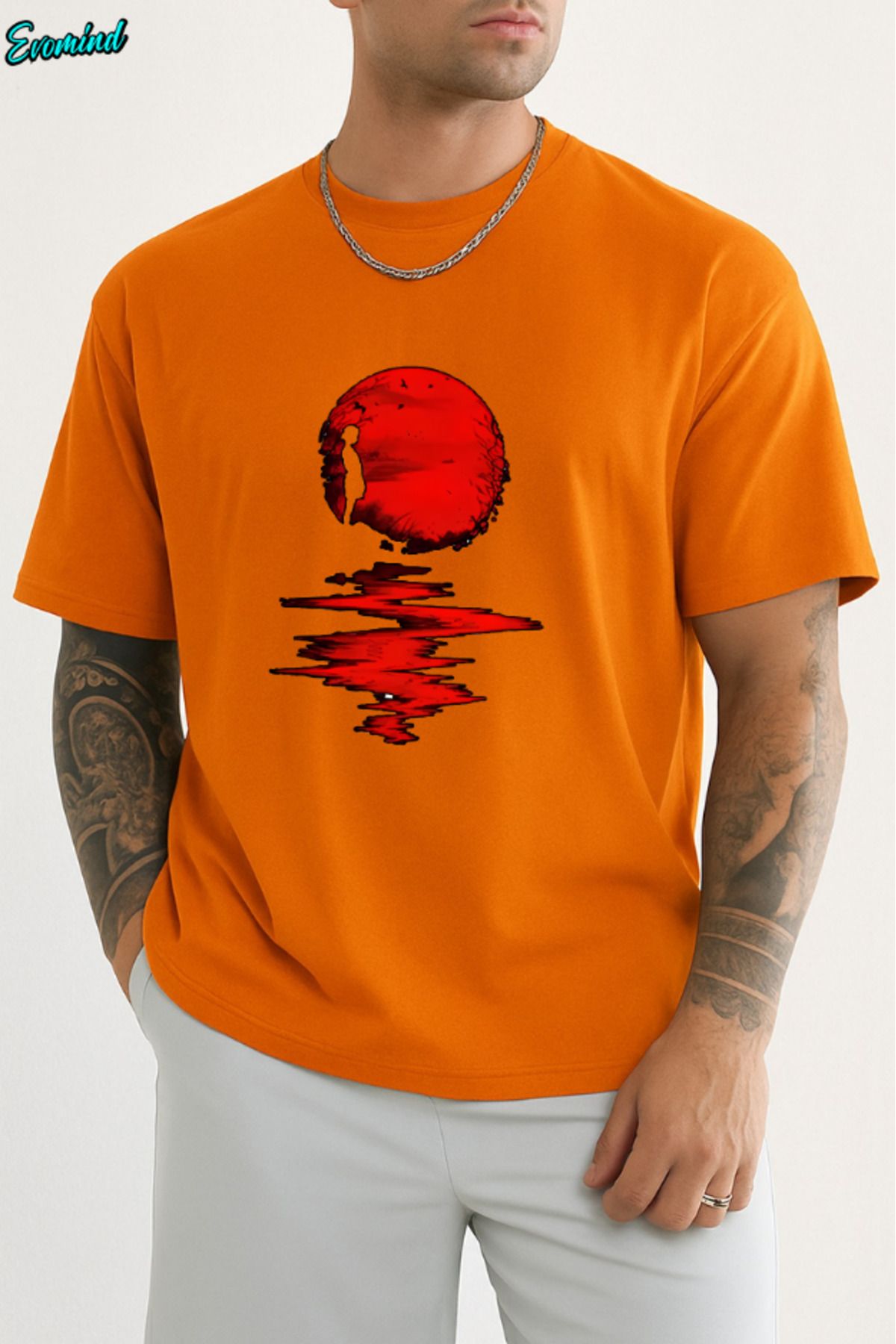 Evomind Kırmızı Dolunay Baskılı Unisex T-shirt