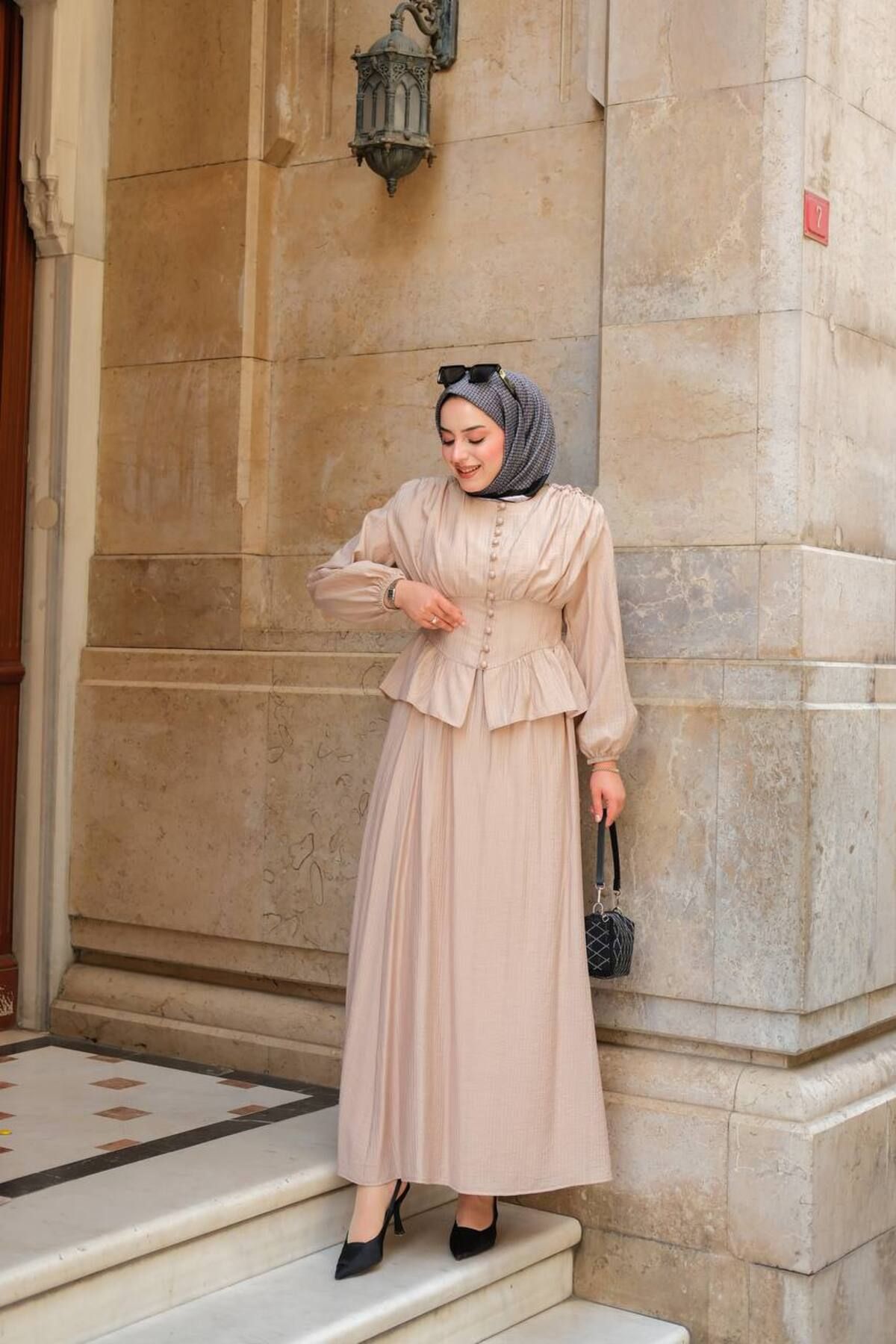 Butik Korse Düğmeli Tesettür Takım