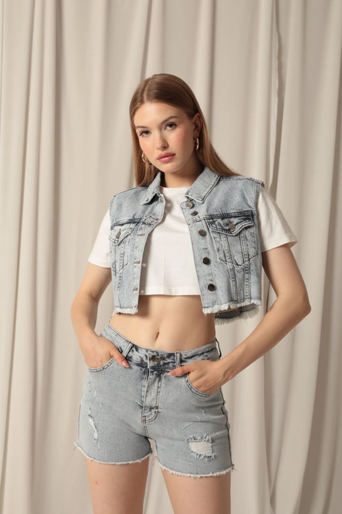 Butik Denim Kumaş Kadın Mavi Şort