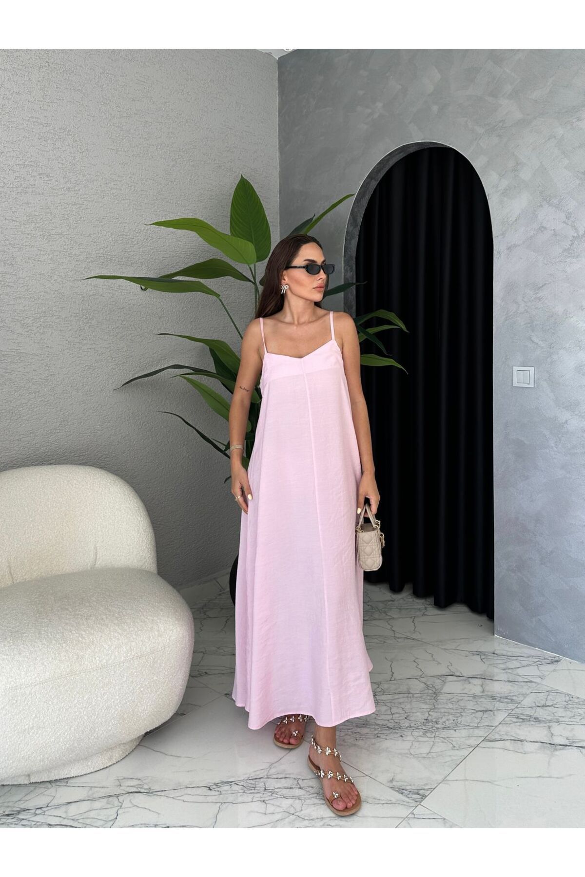 By Merve Darende Soft Touch Modal Ayarlanabilir Askılı Elbise
