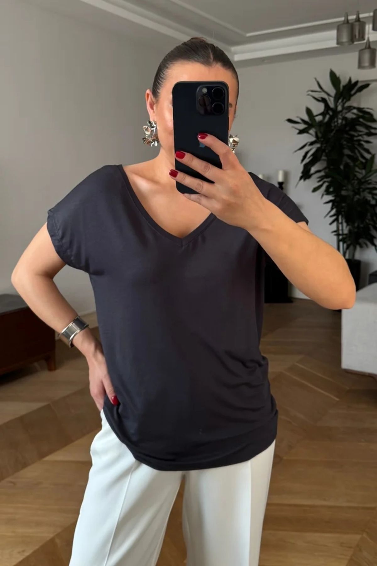 Tuba Butik Ön Arka V Kısa Kollu Kadın Tişört