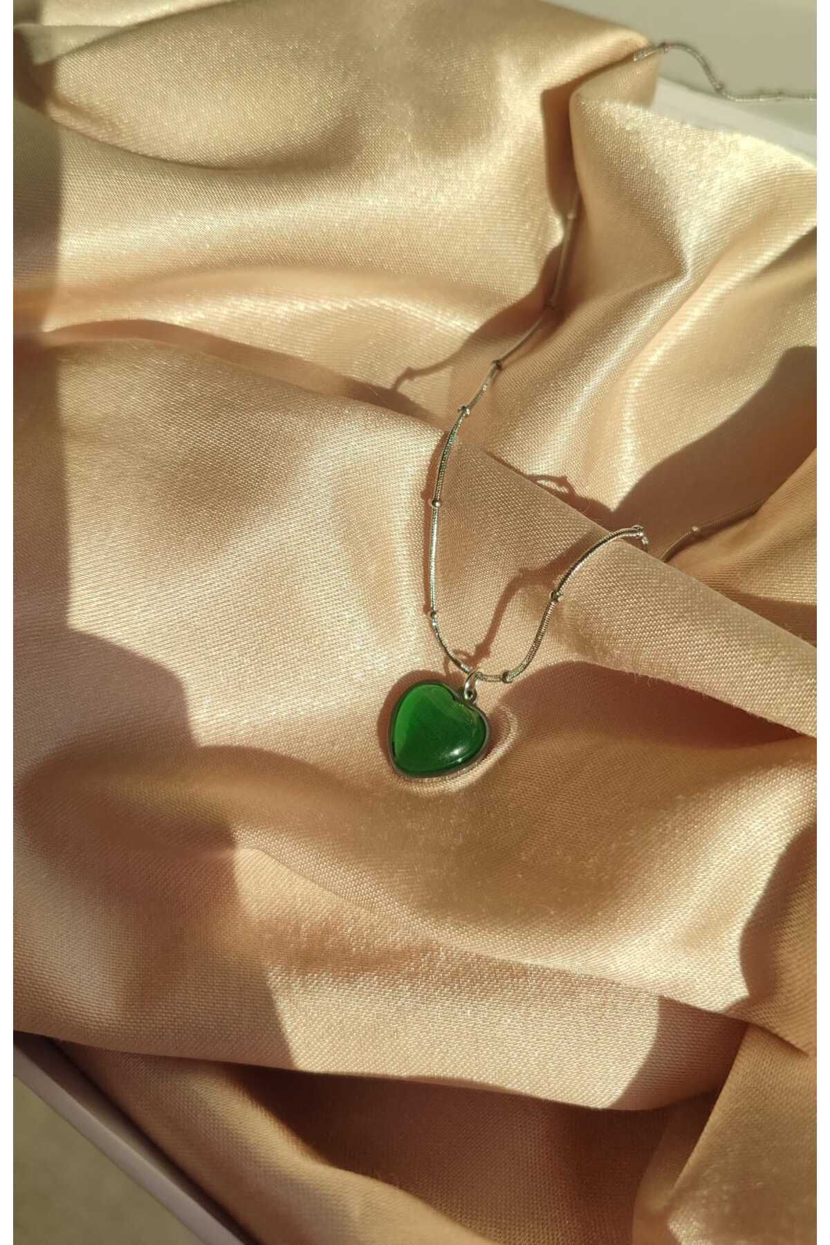 Pure Accessories YEŞİL TAŞLI KALP ÇELİK KOLYE