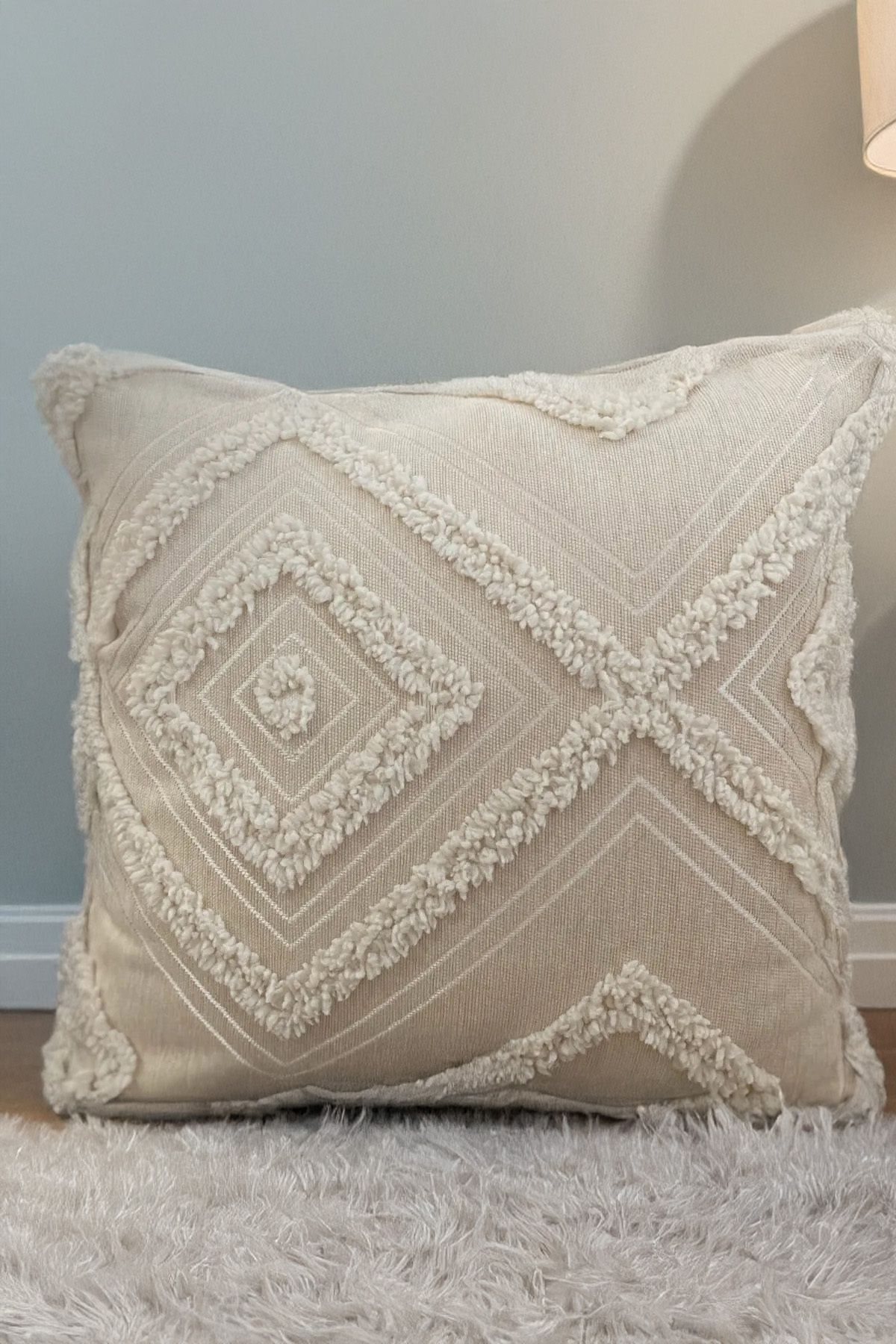 EVYA Punch Şönil 43x43 cm Koltuk Kırlent Kılıfı Lüx Dekoratif Tüylü Özel Tasarım Modern Dekorasyon