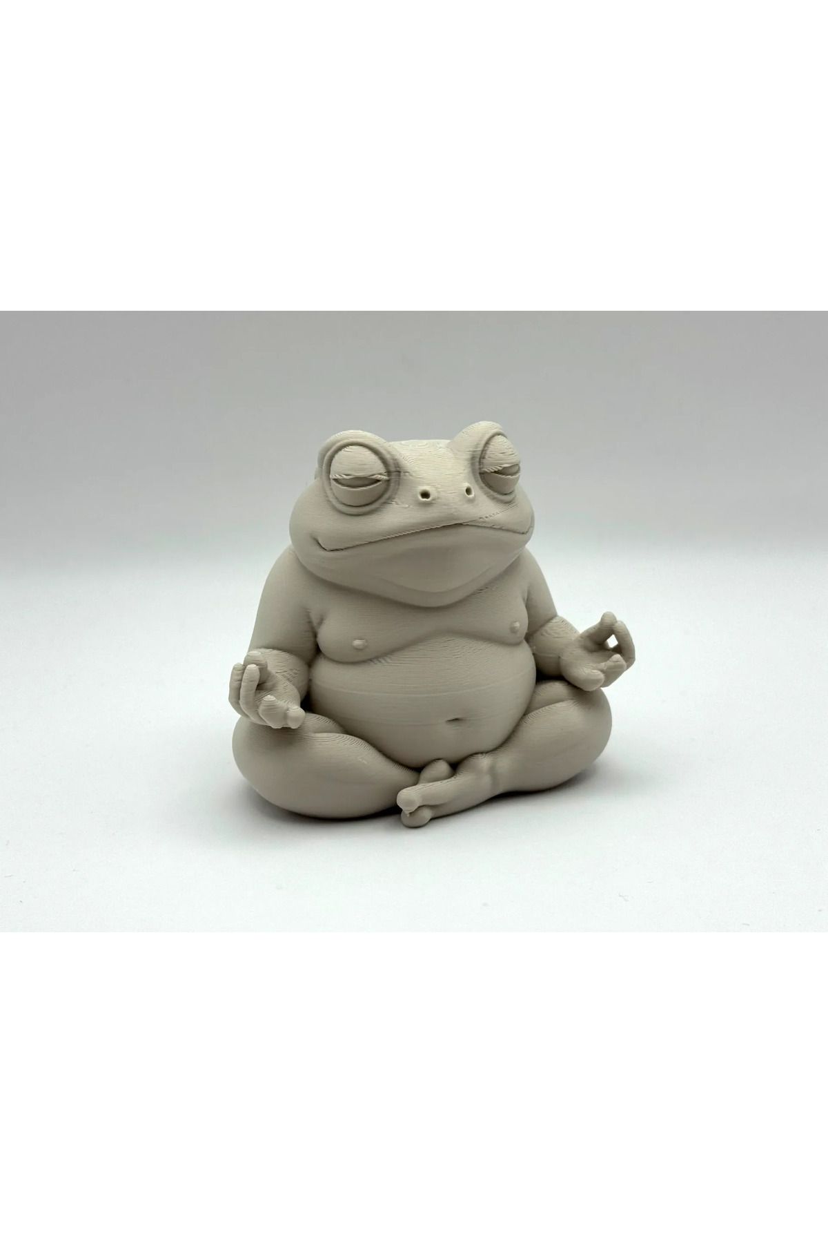 Phigo Chonky Zen Kurbağa Meditasyon Lotus Figürü 10 cm – İsim Yazılabilir 3D Baskı Dekor Biblosu