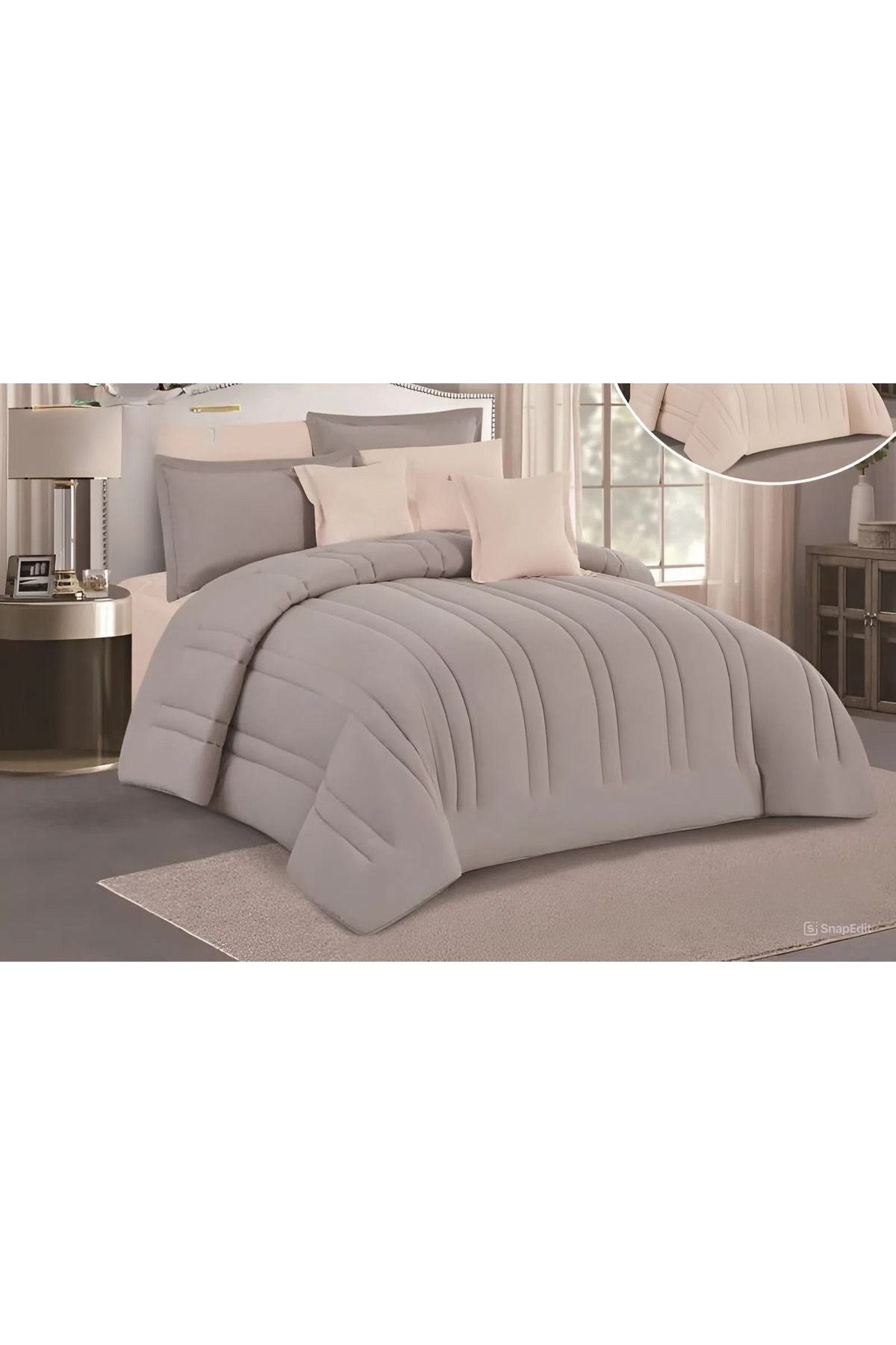 Mark-Summer king size bedspread with a solid hotel design and a reversible theme to give you a sleep among the clouds 1