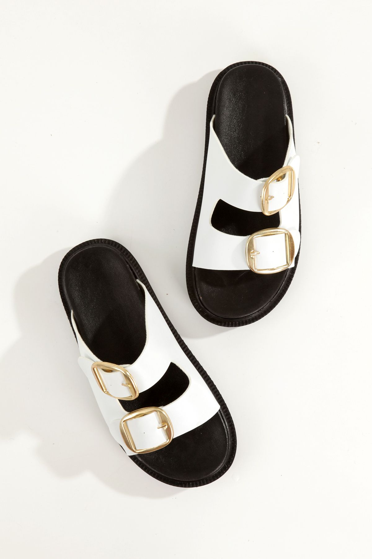 PAYZİN-'' Si̇lvi̇e'' White Skin Gold Color Double Buckle Black Sole Slippers New Season 4