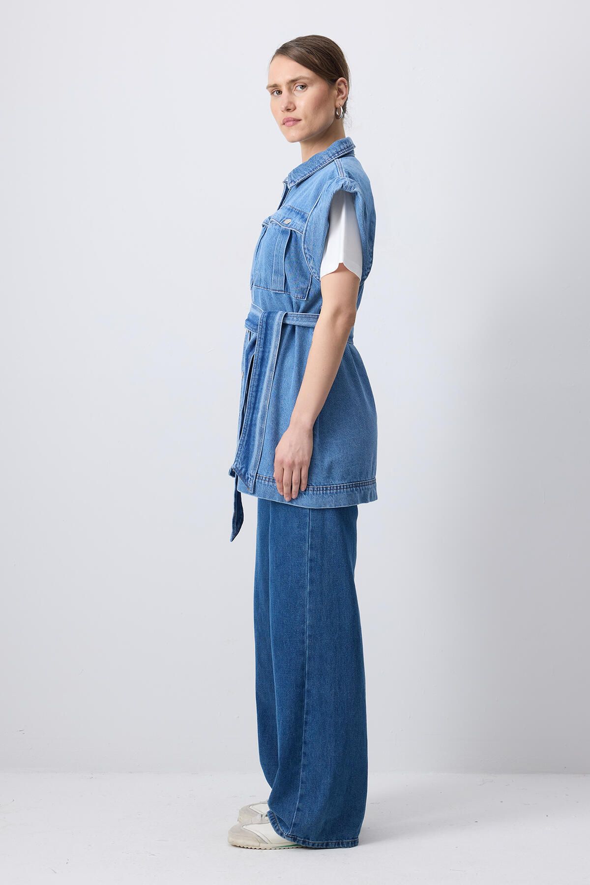 Touché Privé-VESTĂ DE DENIM CU DETALII BURUȚI PE CAMPĂ 3