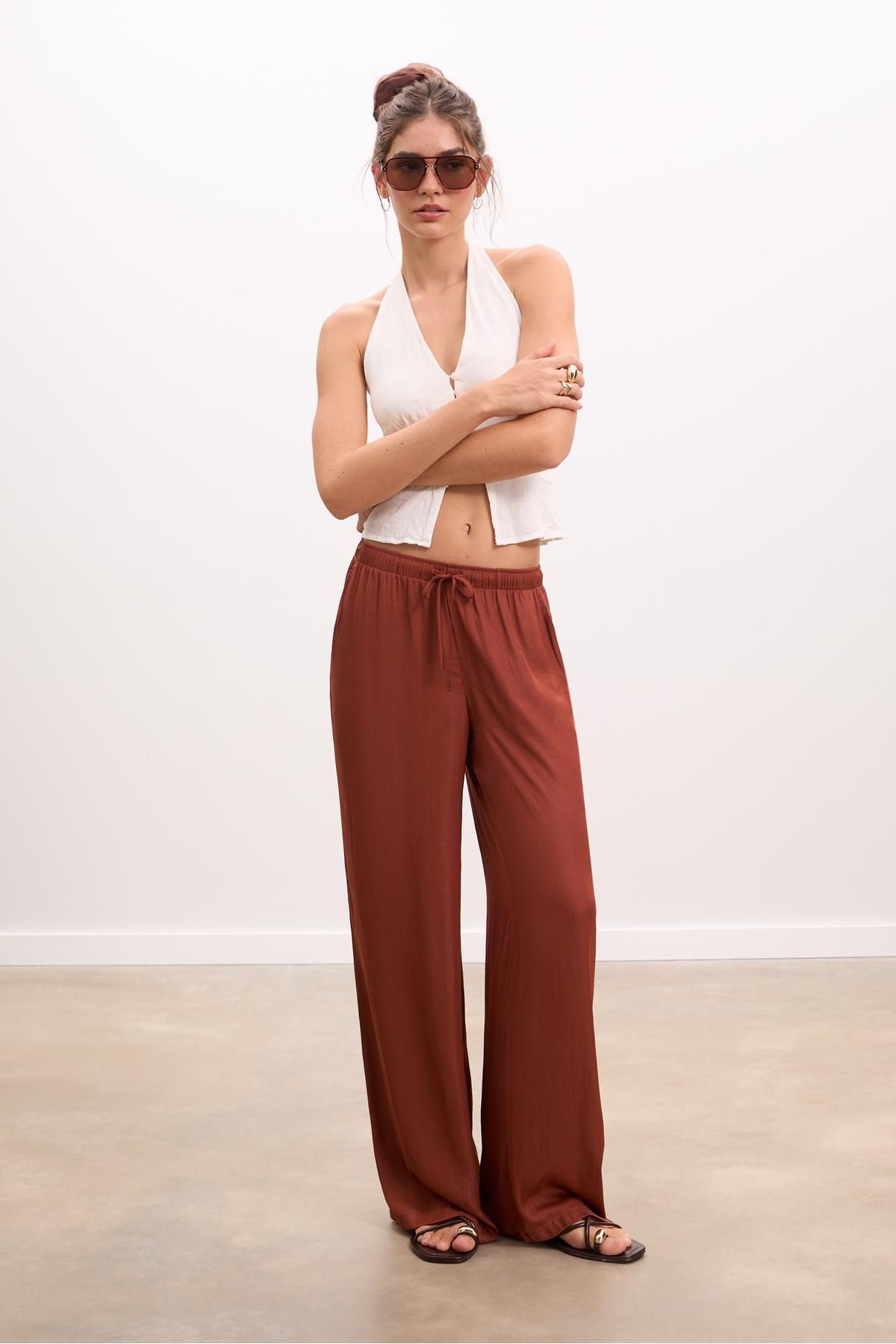 Stradivarius-Flowing satin trousers 2