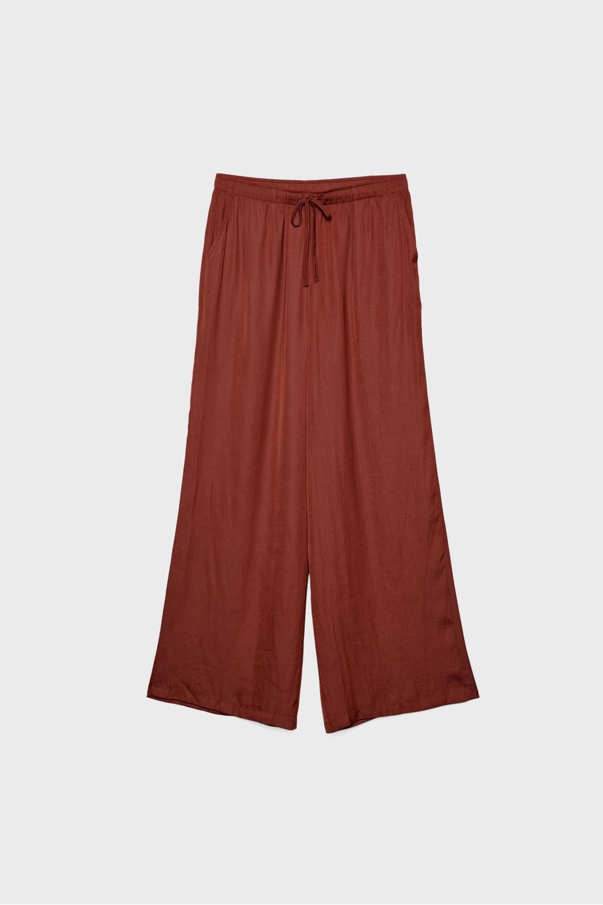 Stradivarius-Flowing satin trousers 6