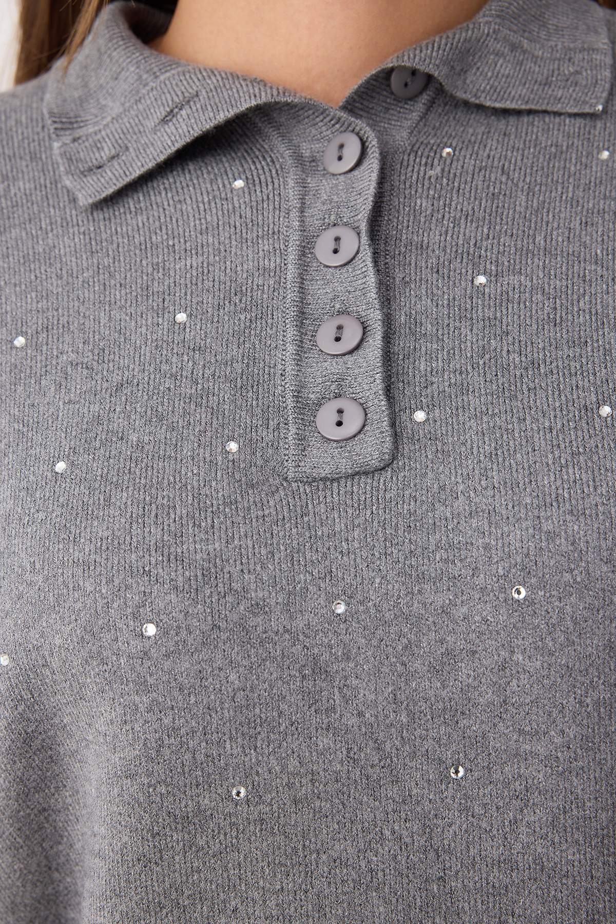 Trendyolmilla  Antrasit Premium İplik/Özel İplikli Taş Detaylı Triko Kazak TWOAW26KZ00039 - Görsel 3