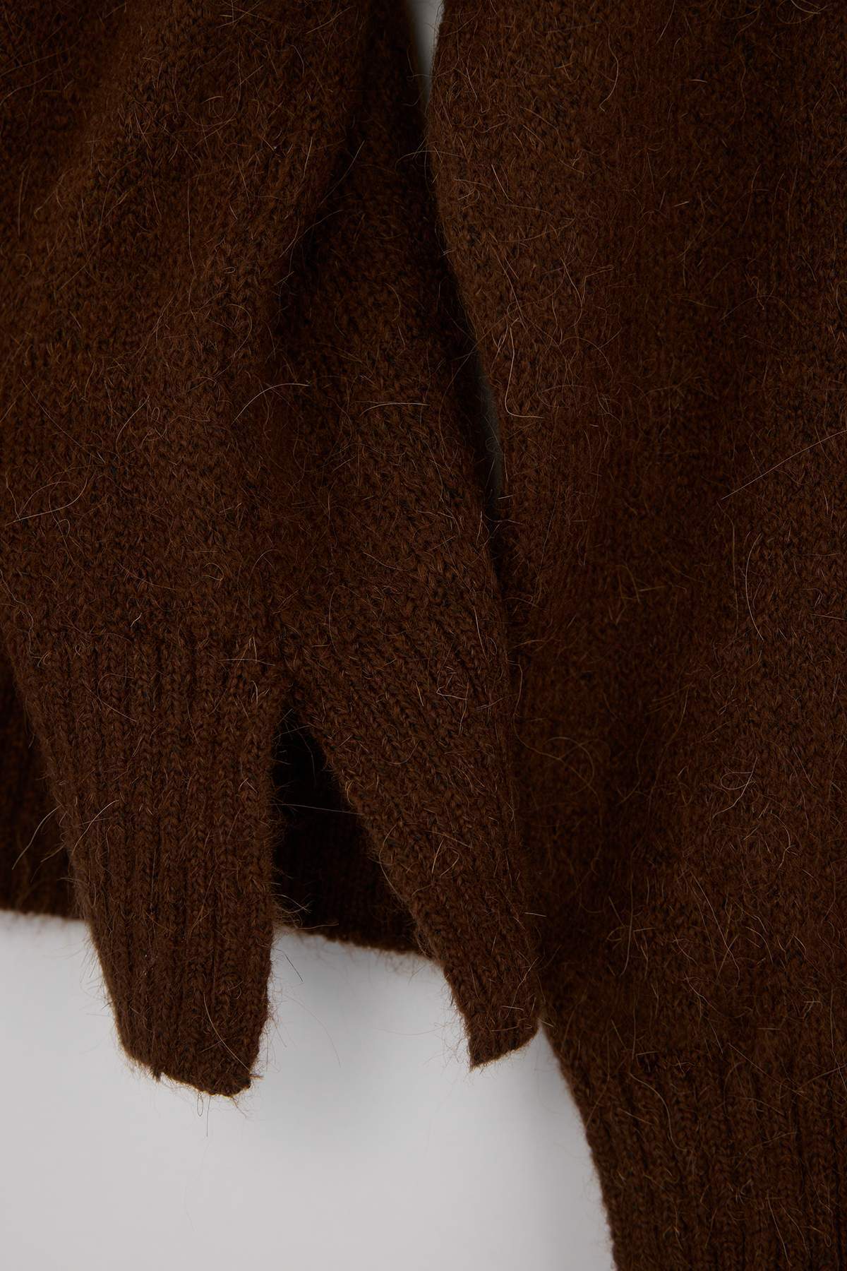 Trendyolmilla  More Sustainable Kahverengi Alpaka Yünü Karışımlı Premium/Özel İplik Triko Hırka | TWOAW26HI00000 - Görsel 7