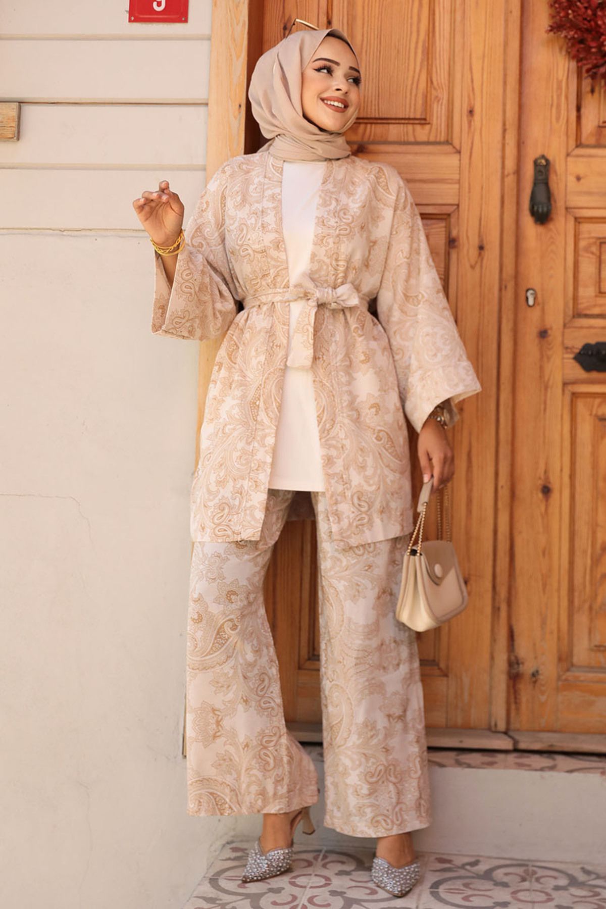 Neva Style-Camel Patterned Hijab Kimono Set - 12122c 3