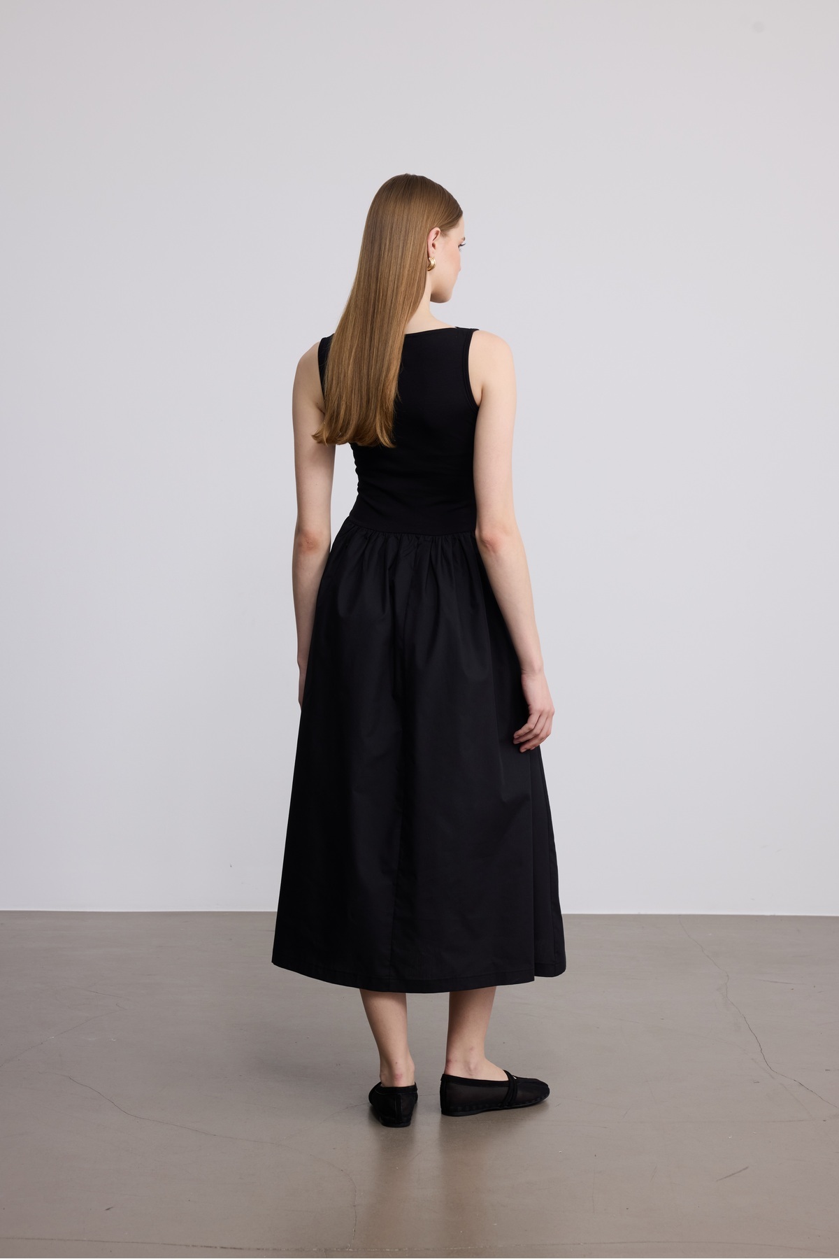 SevdeUgur  Kadın Maxi Boy Esnek Örme Üstlü Poplin Etekli Şık Siyah Askılı Elbise / Sevde Ugur - Görsel 7