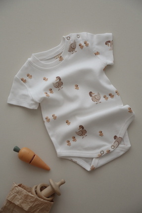 DoDo'S Baby Ördek Ailesi Desenli Organik Bebek Zıbını – Kısa Kollu Unisex Body