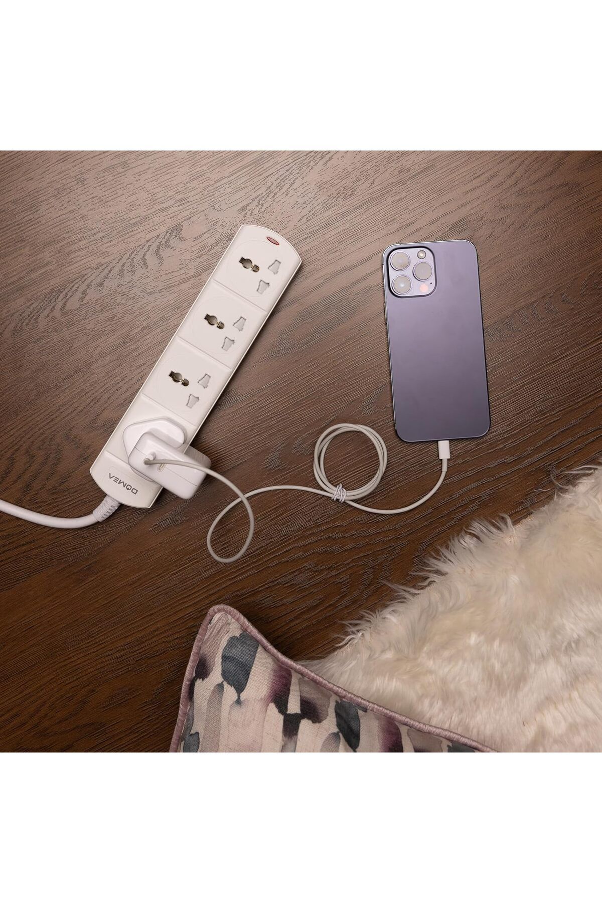 DOMEA-4-Way Power Extension Strip, Universal Socket Design, 3-Meter Cable - Surge Protected, Chargin 7
