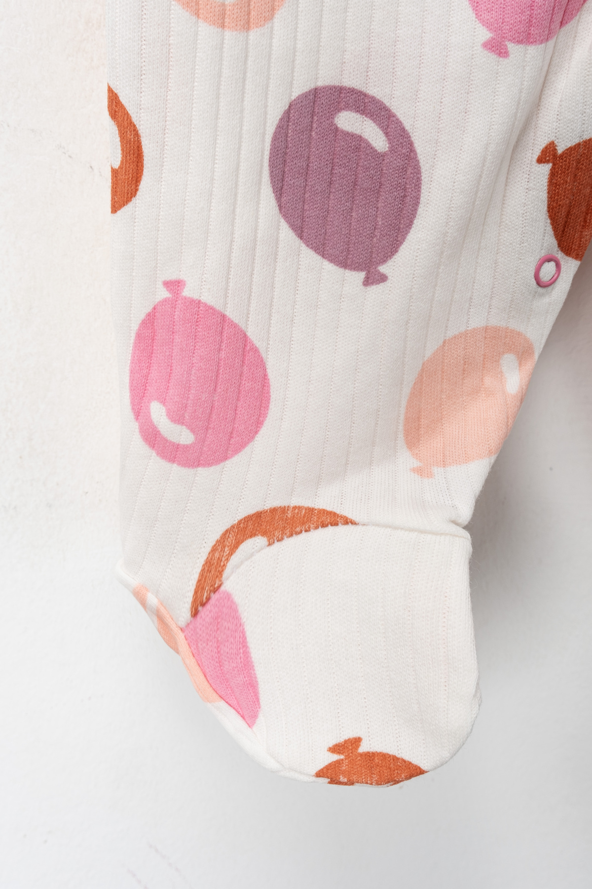 ENİA BABY Kız Bebek Baskılı Pamuklu Patikli 3lü Tulum Seti Renkli Desenli 3-6-9 Ay Yenidoğan Bebek Kıyafeti fotoğrafı 3 (önizleme)