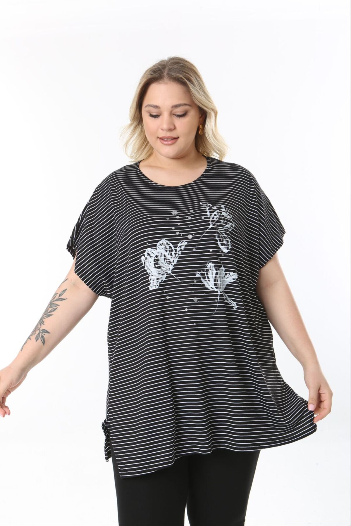 tıgersıze-Plus Size Oversize Model Soft Viscosa Fabric Striped Flower Patterned Bluz 5
